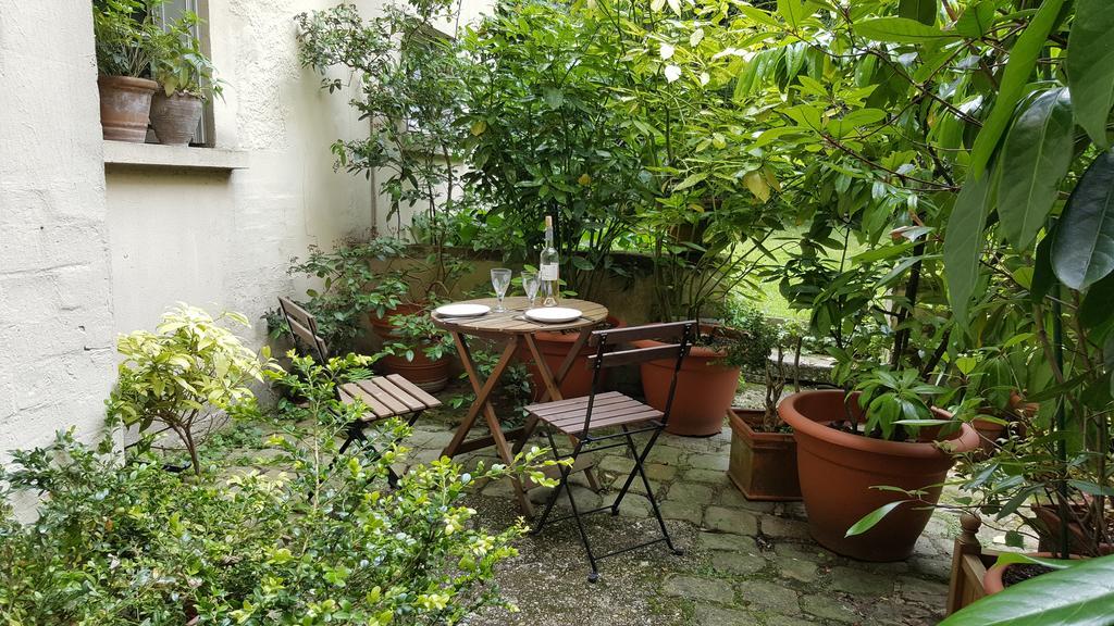 Les Carres Apartment Versailles Exterior photo